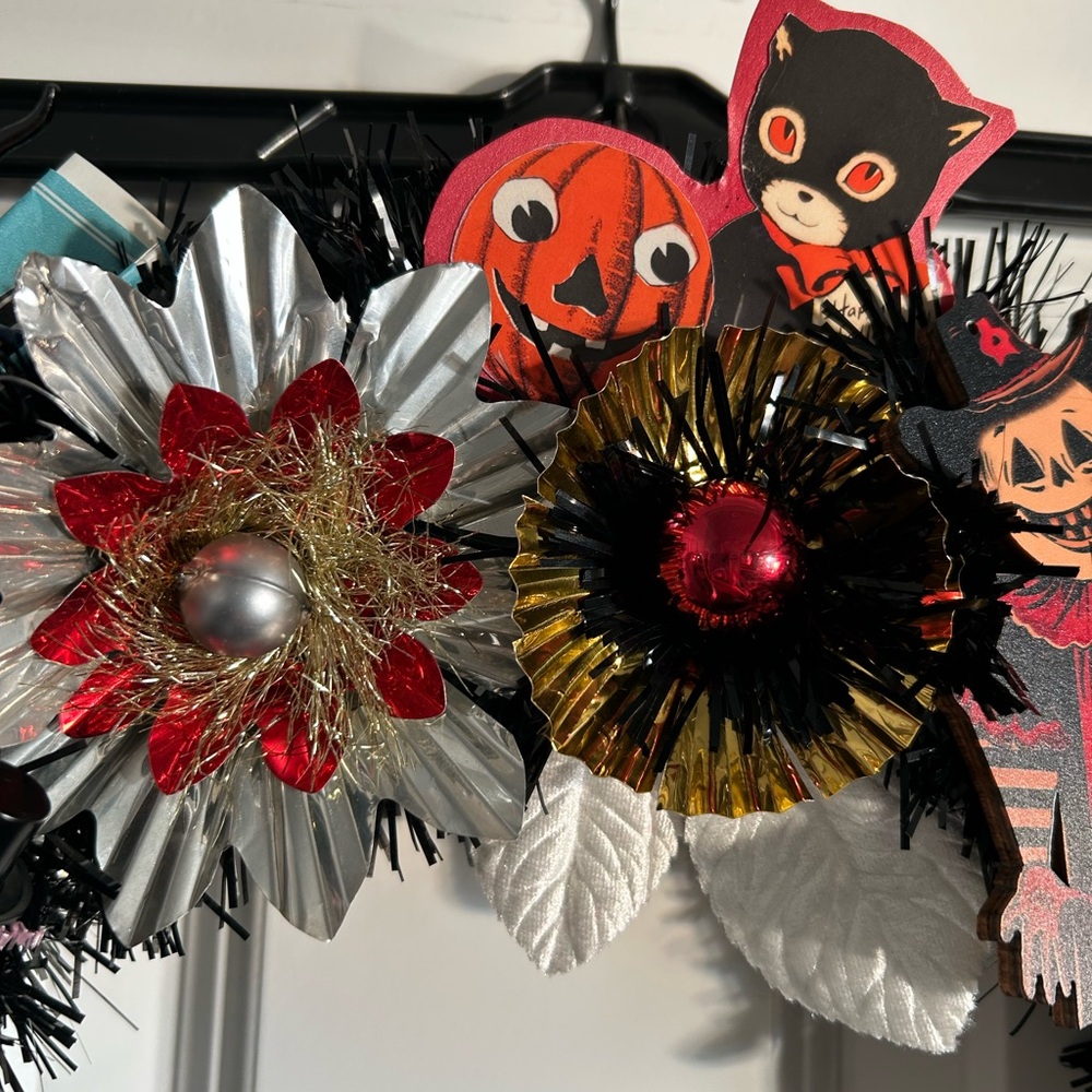 Vintage Repurposed Halloween Festive Holiday Wreath - Picture 8 of 12